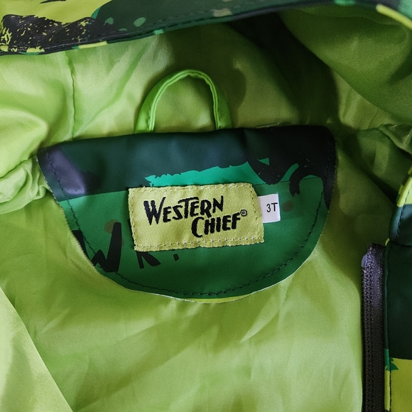 Boys Western Chief raincoat-Dinosaur like new condition 3t - Picture 3 of 10